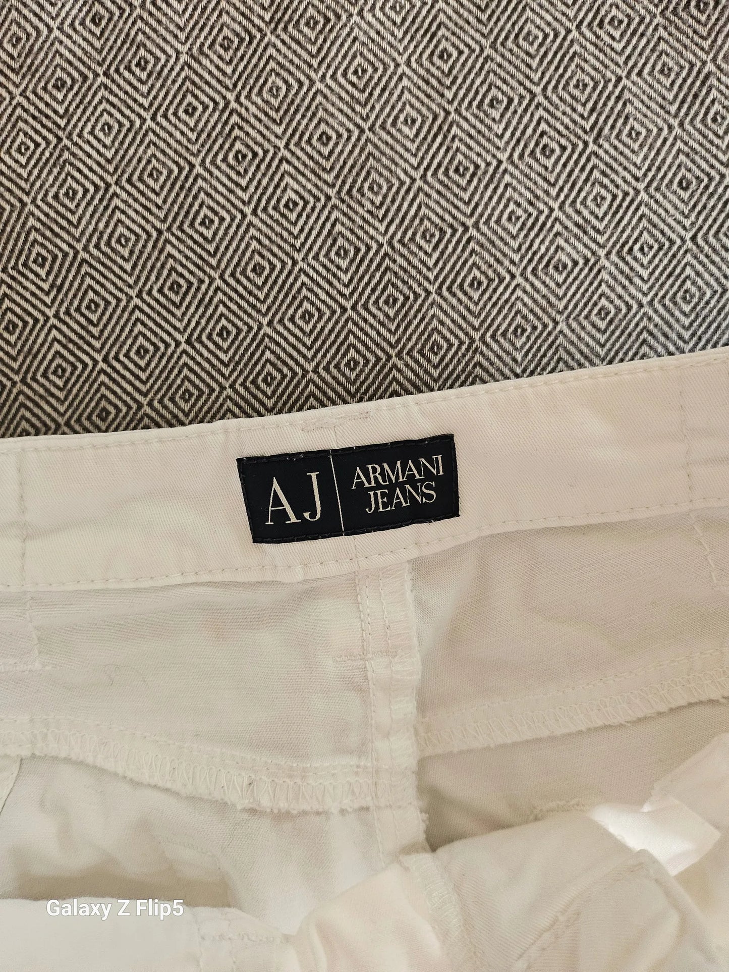 Armani-byxor