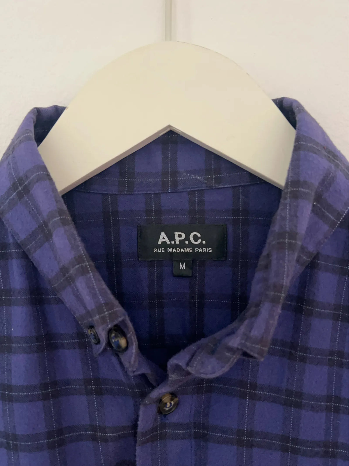 APC-skjorta