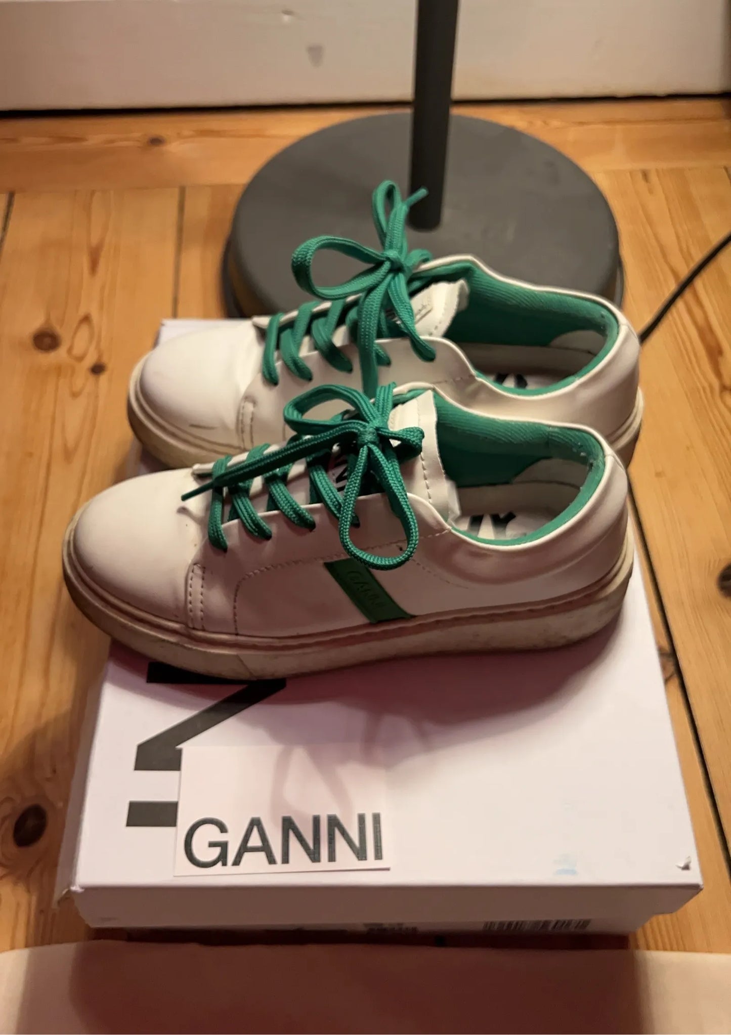 Ganni Kelly Green-skinnsneakers