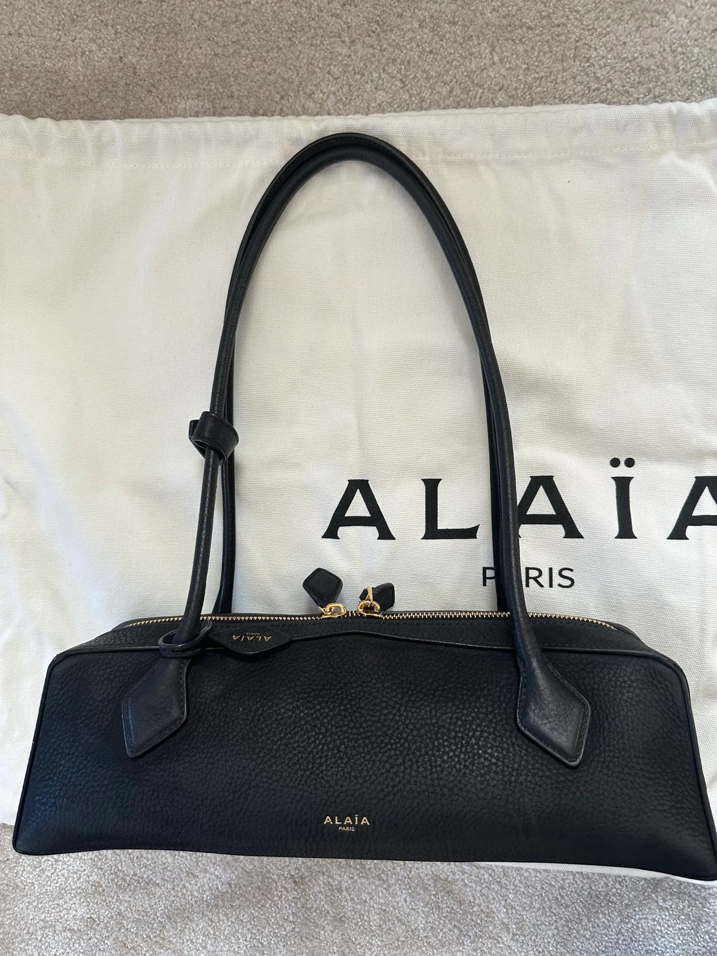 Alaïa Le Teckel Handbag