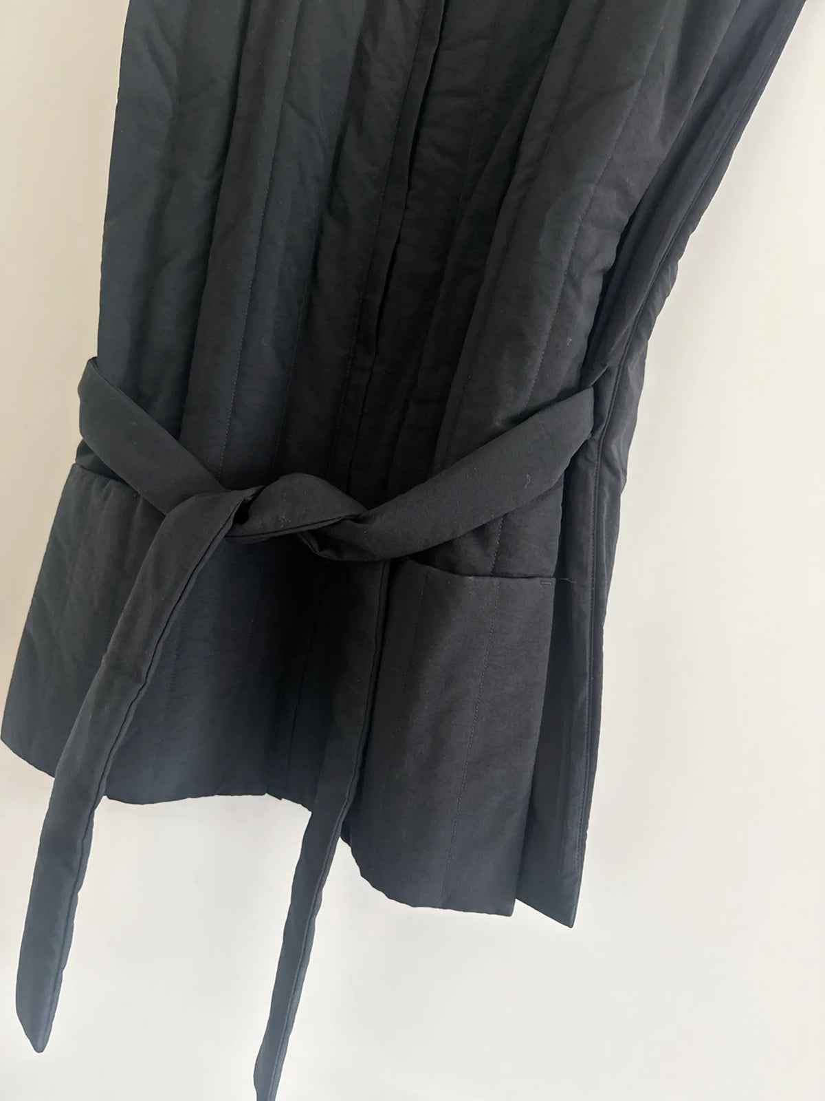 Cos Vest