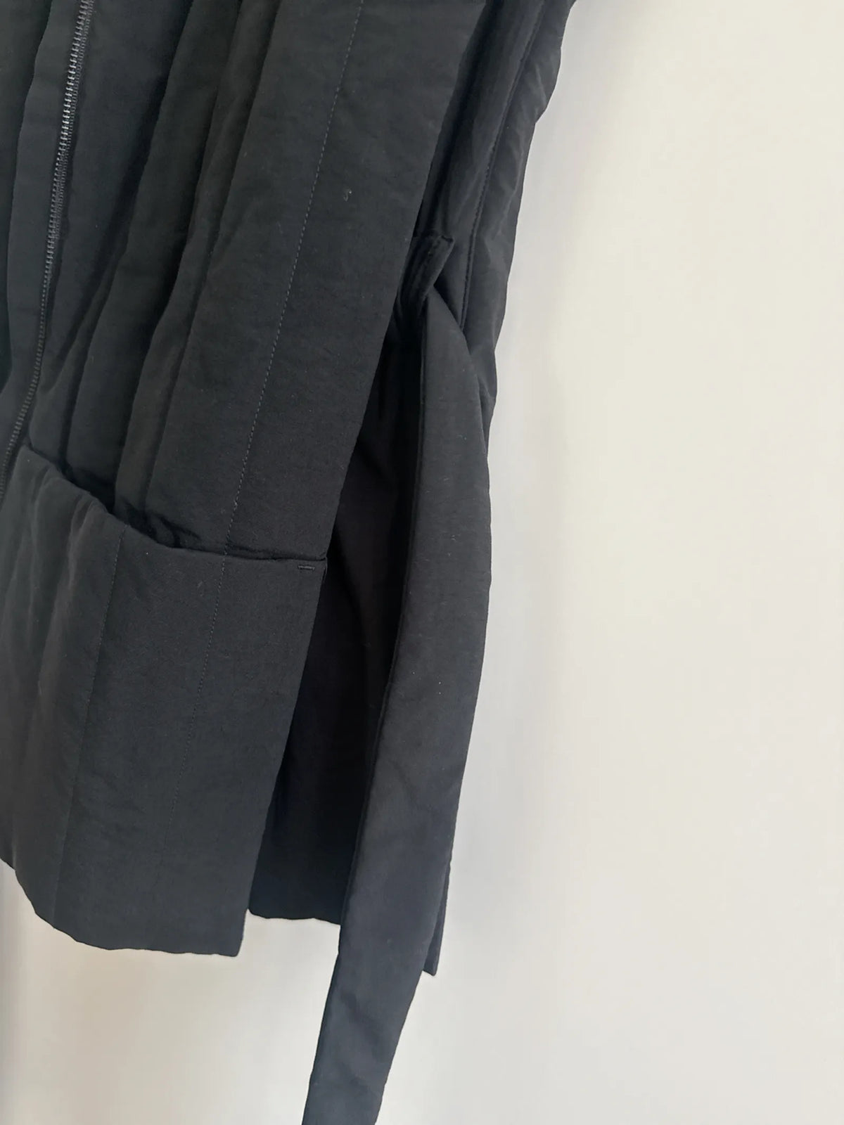 Cos Vest