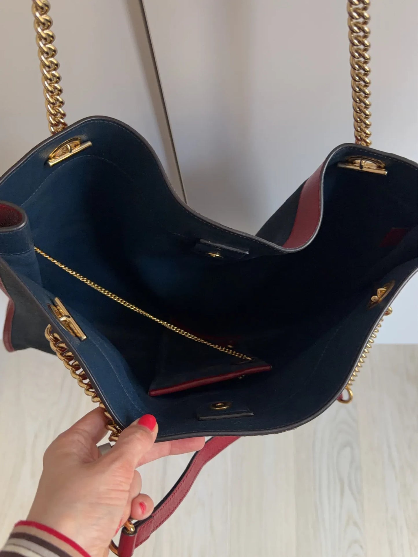 Gucci Shoulder bag