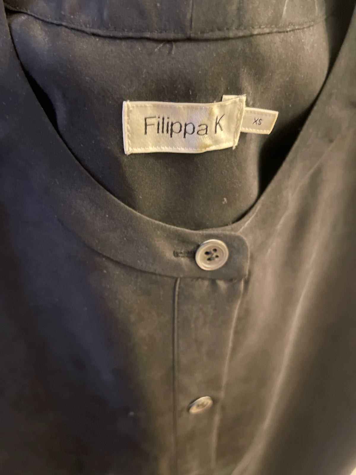 Filippa K-sidenklänning
