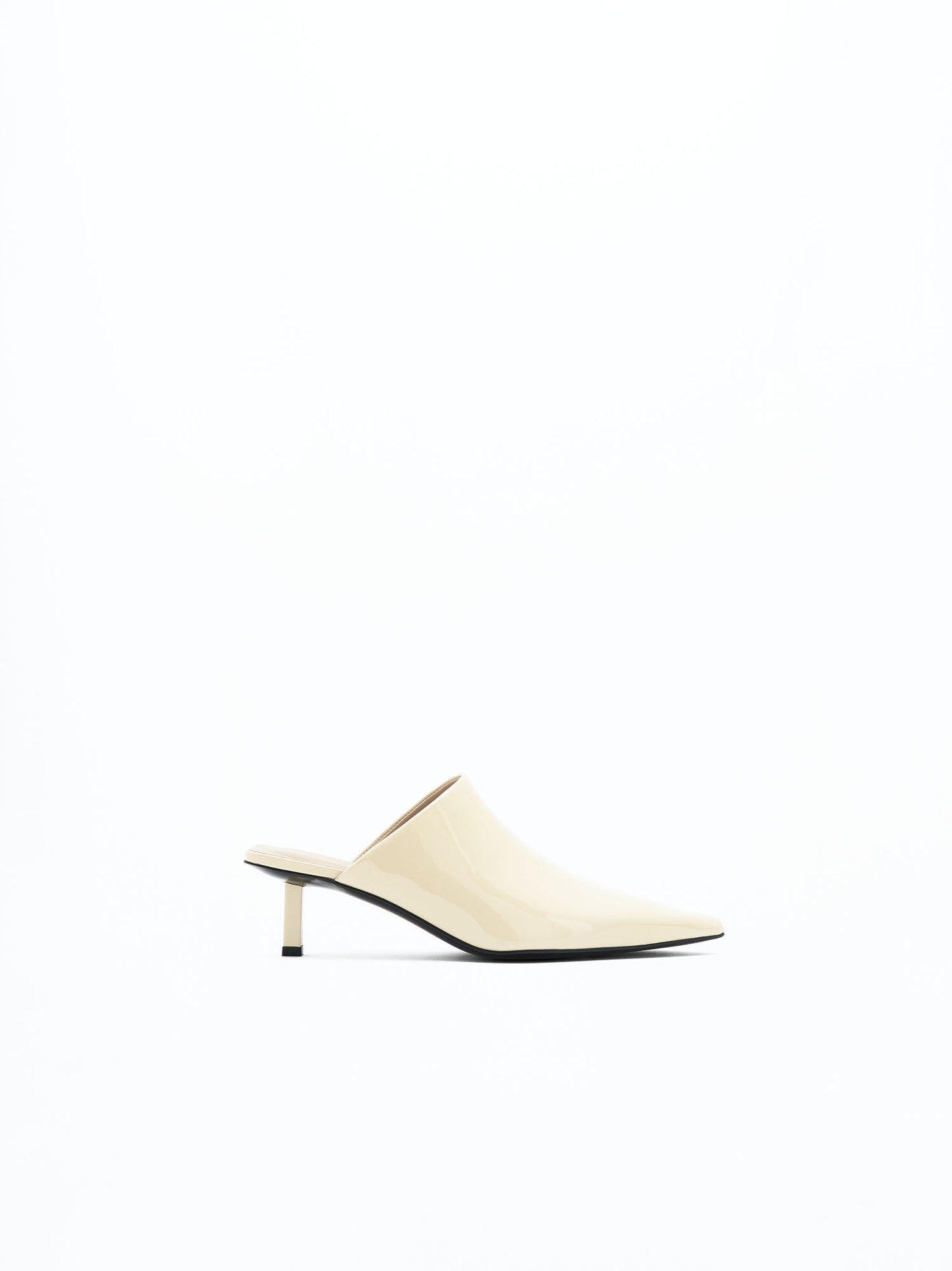 Filippa K Pointy Kitten-skinnklackar