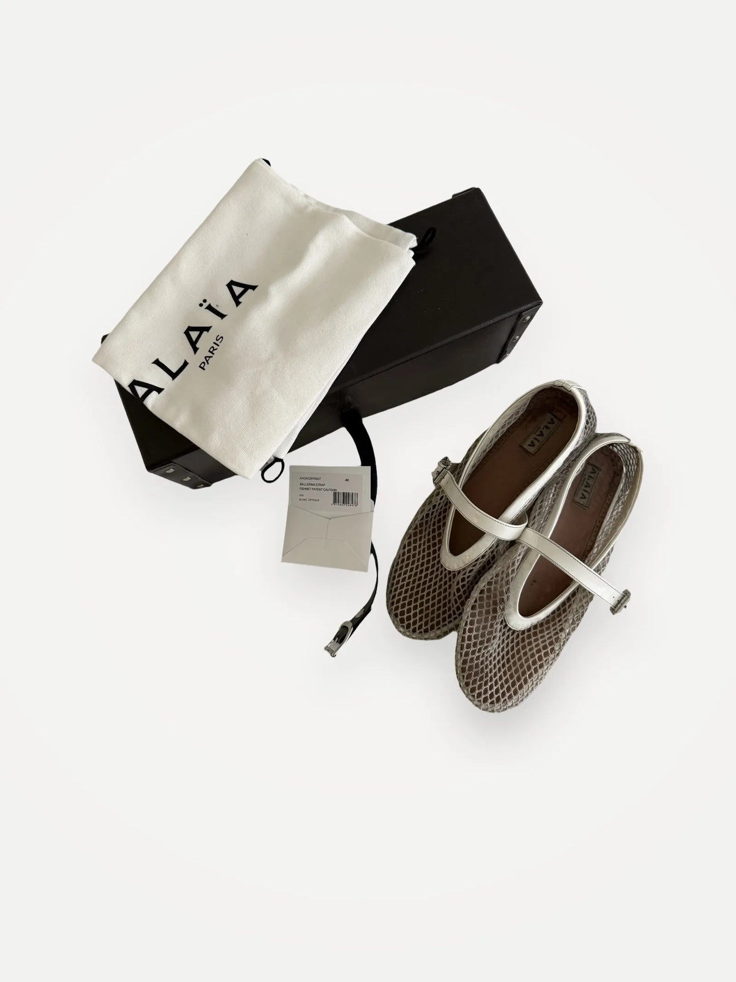 Alaïa-skinnballerinaskor