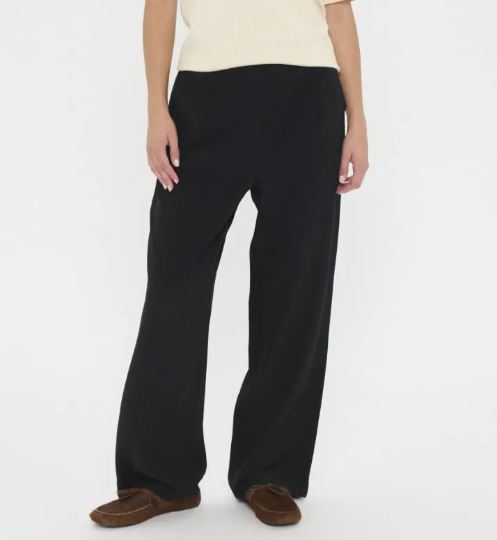 Saint Tropez P5068-byxor NWT
