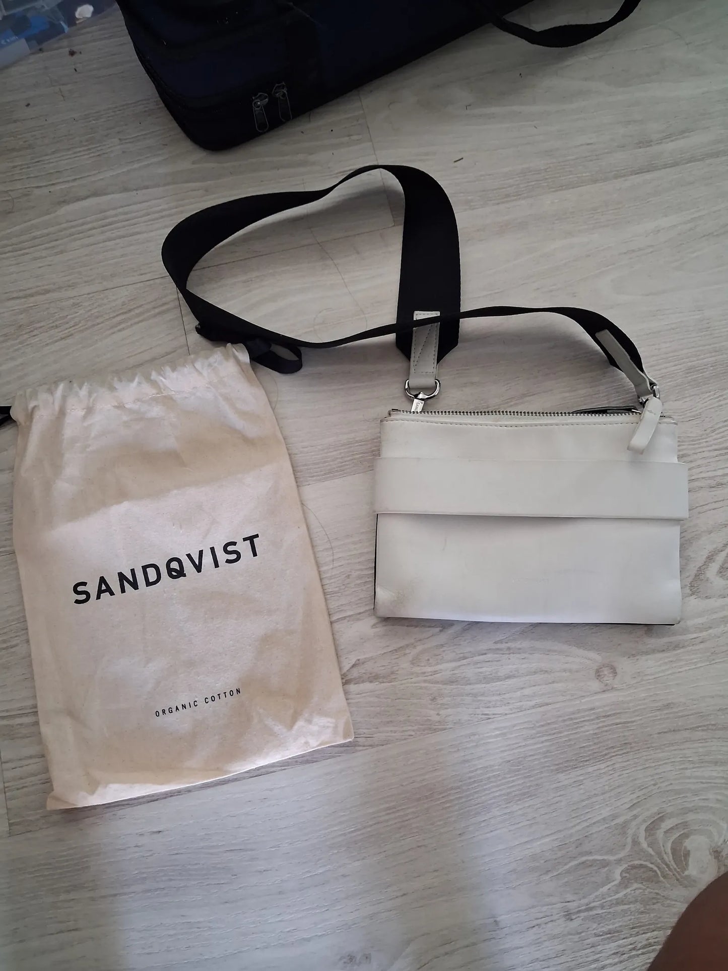 Sandqvist Shoulder bag