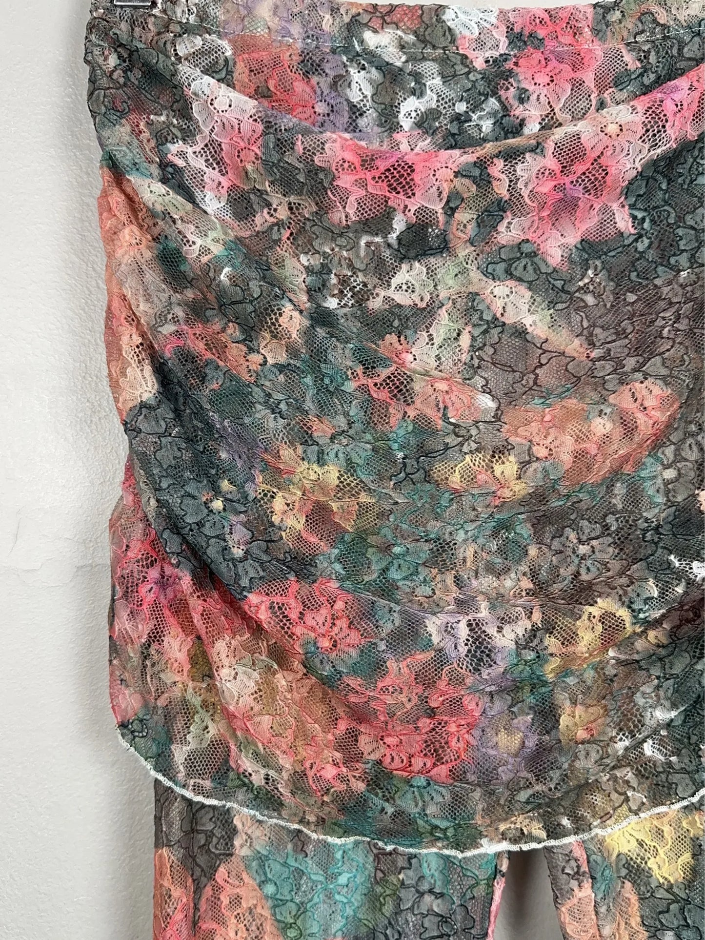 Rave Review-byxor NWT