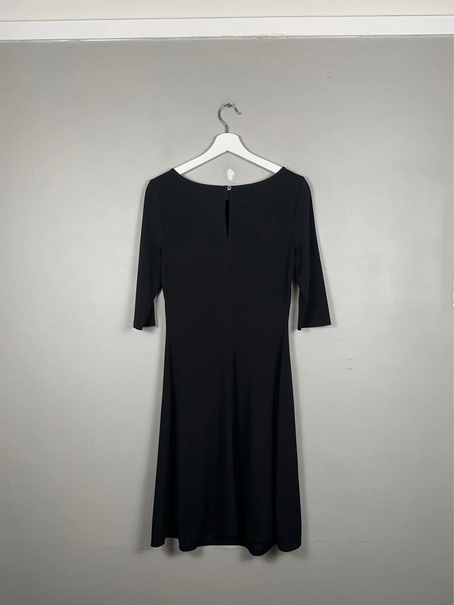 Filippa K-klänning