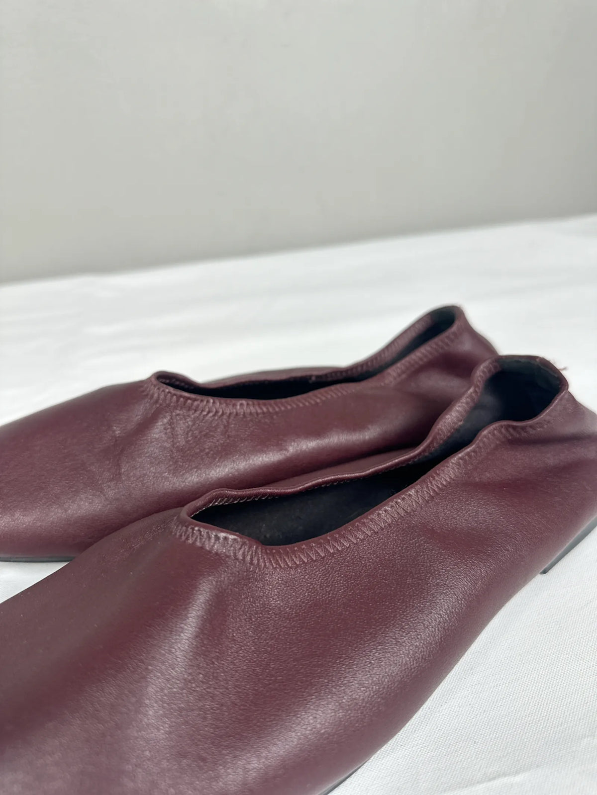 Cos-skinnballerinaskor