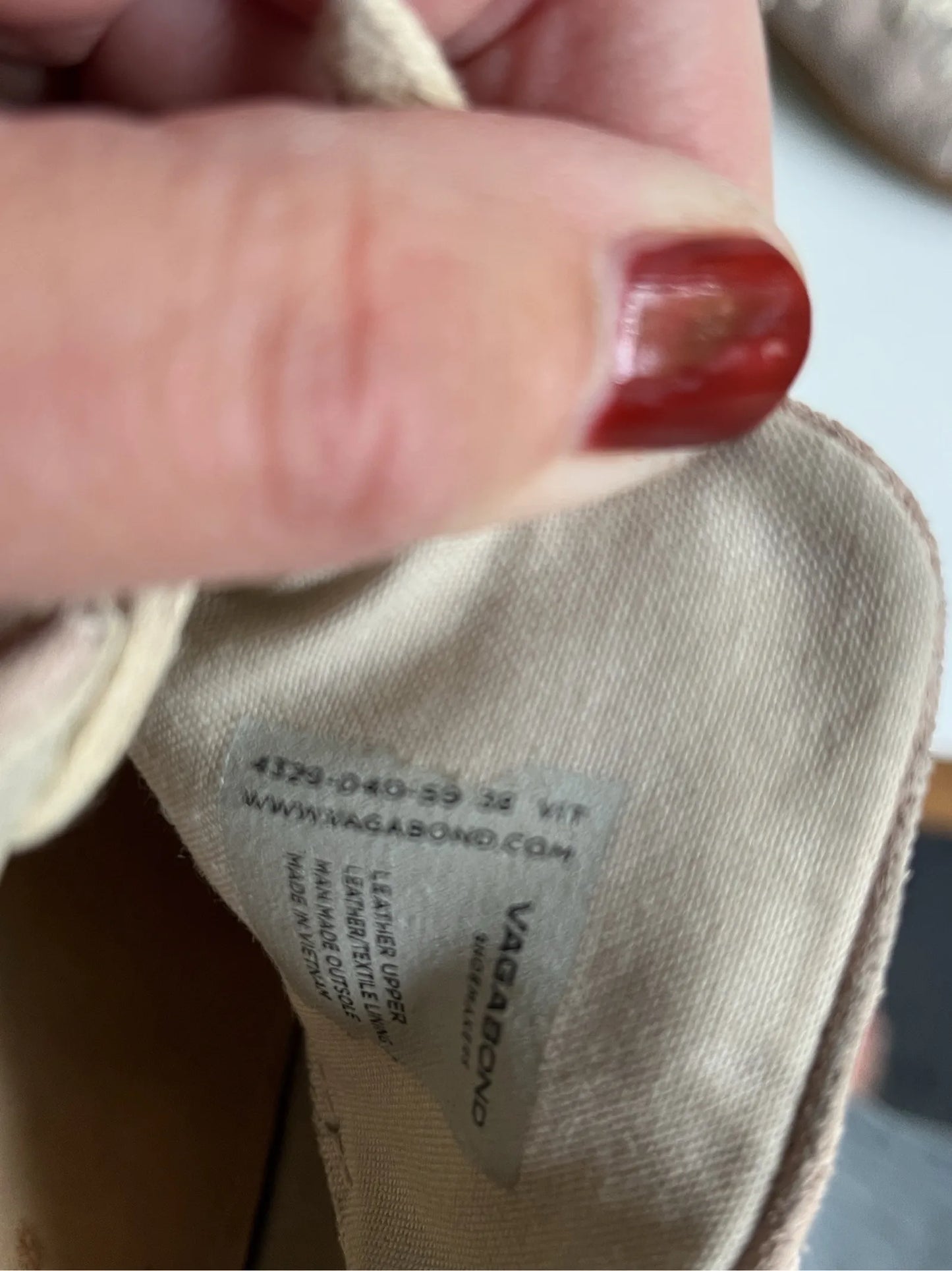Vagabond Sneakers