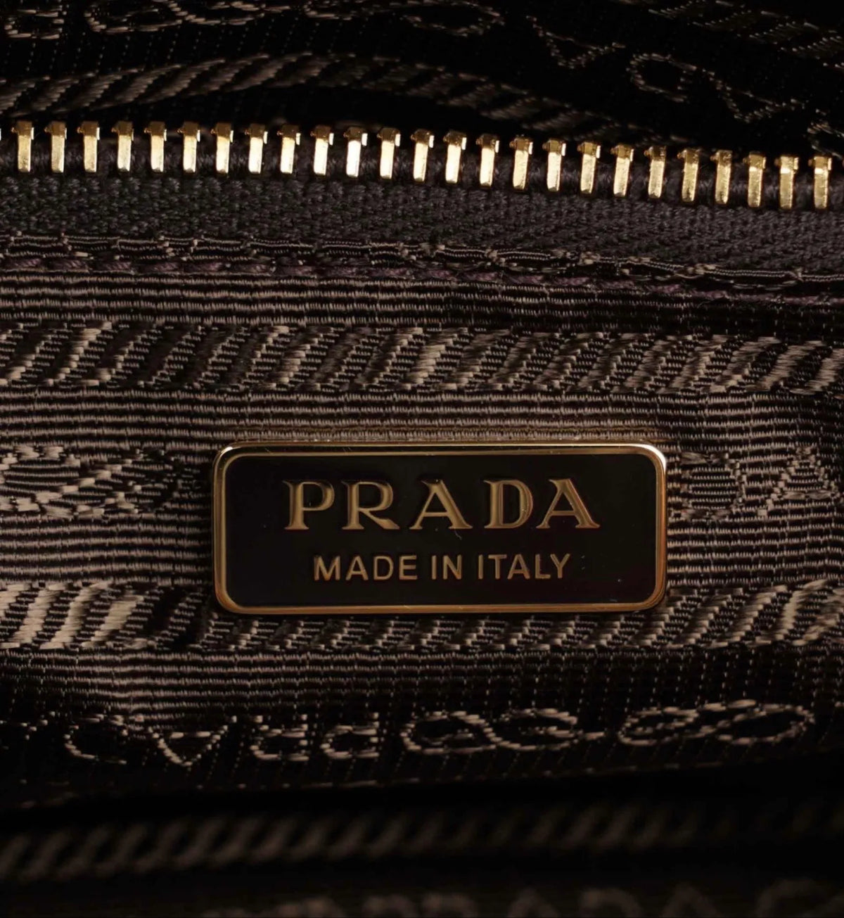 Prada Bonnie-handväska