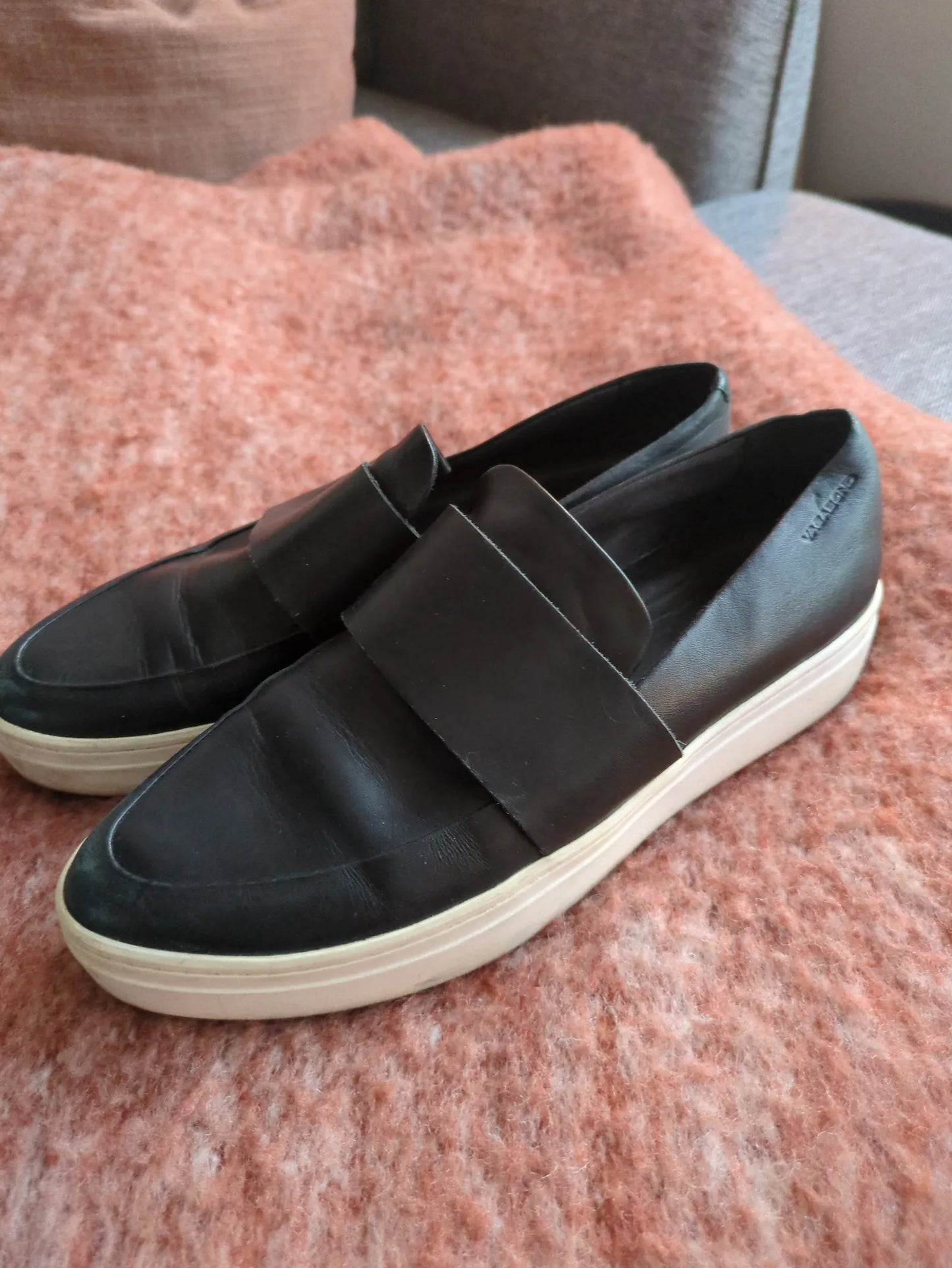 Vagabond-skinnloafers