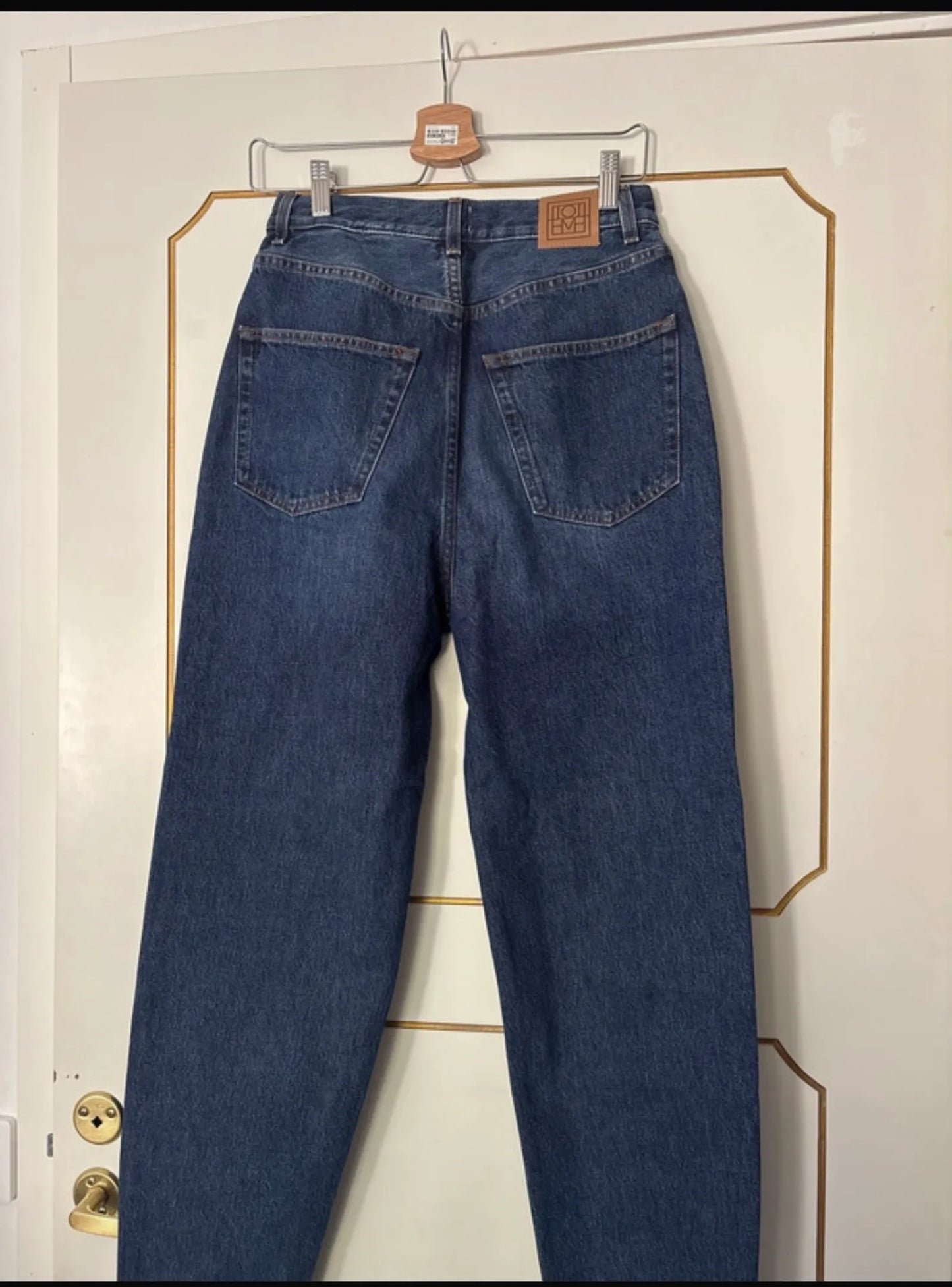 Toteme Tapered Leg Denim Dark Blu-jeans NWT