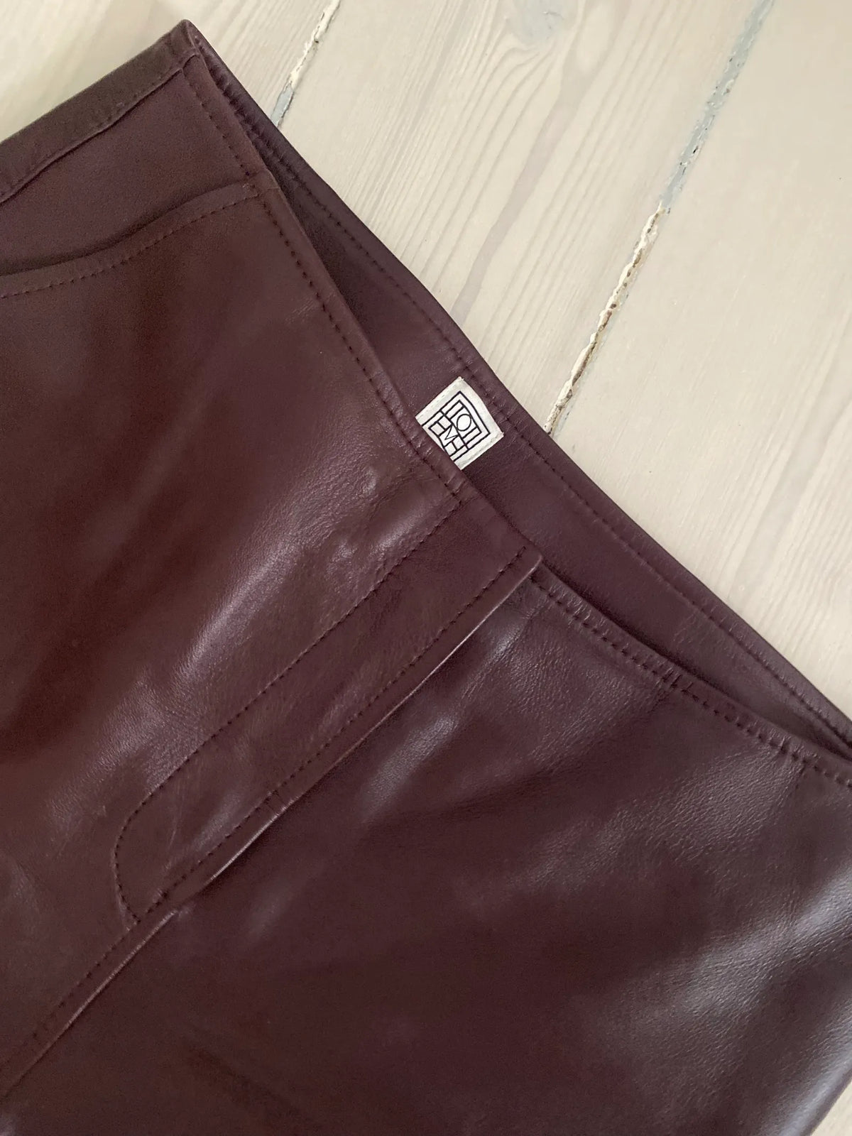 Toteme Paneled Leather-skinnbyxor