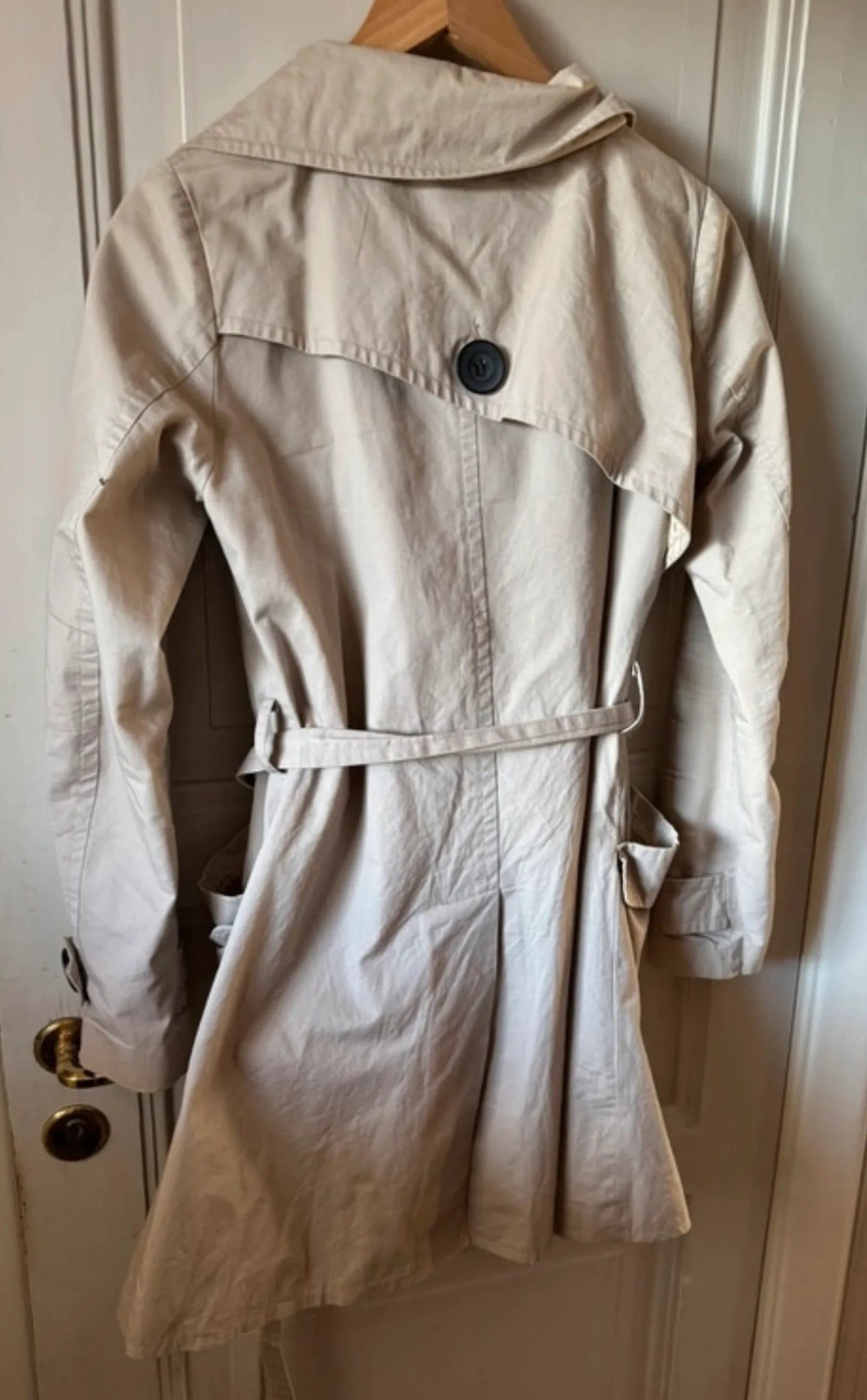 Just Female-trenchcoat