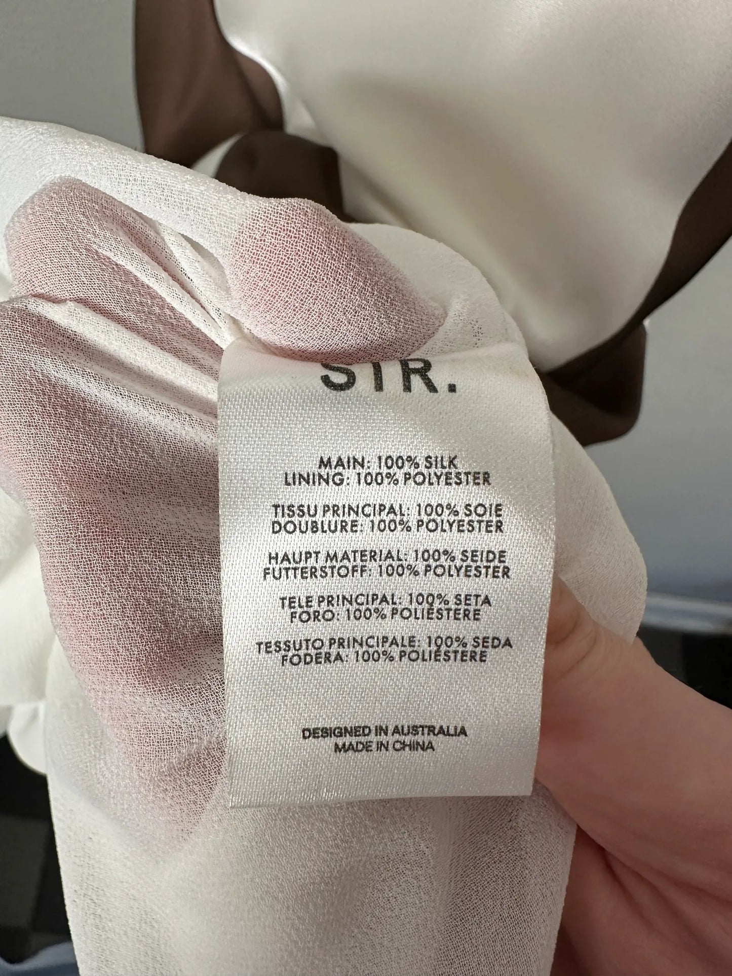 Sir Dress