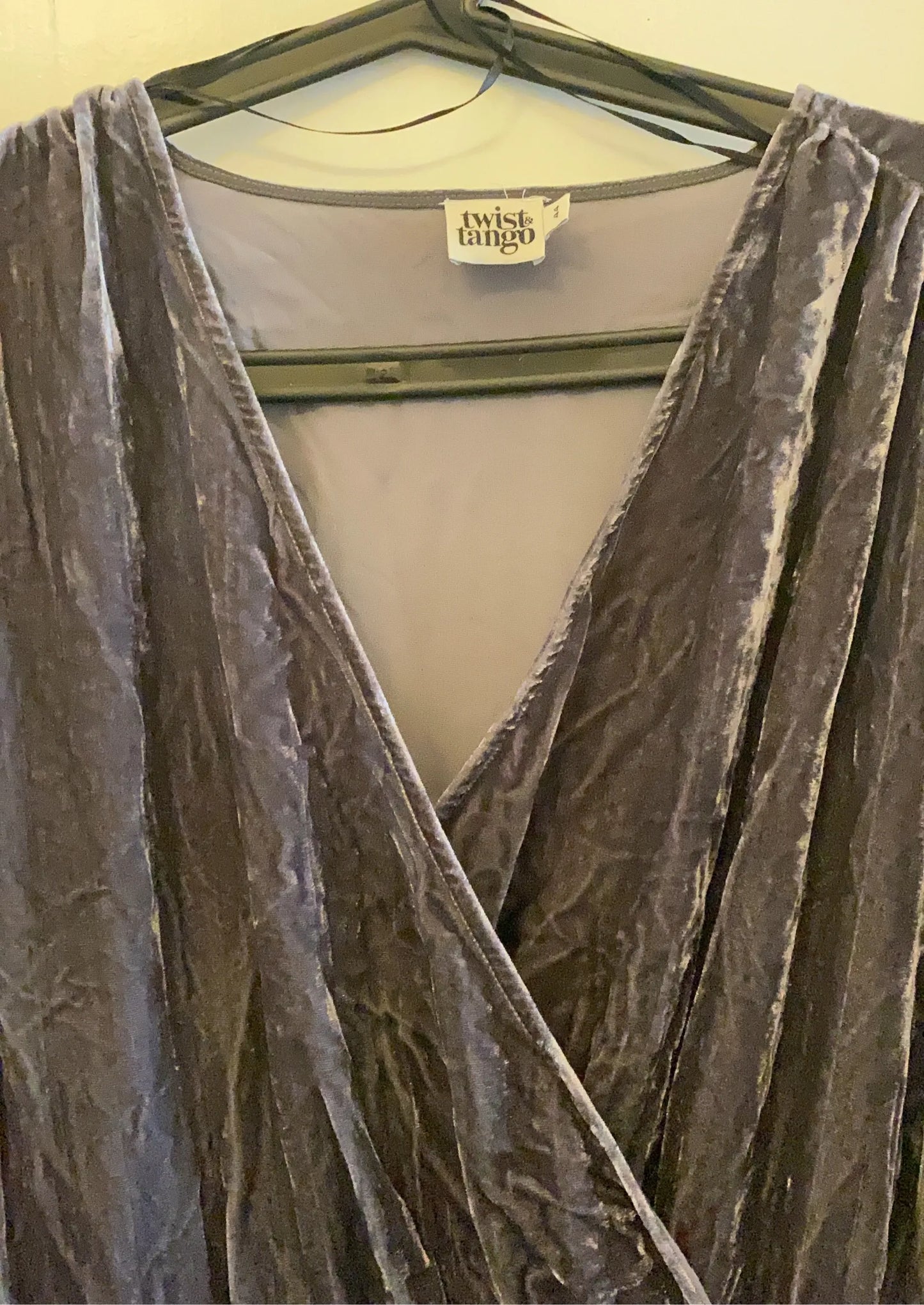 Twist & Tango Lilja Velvet Dress