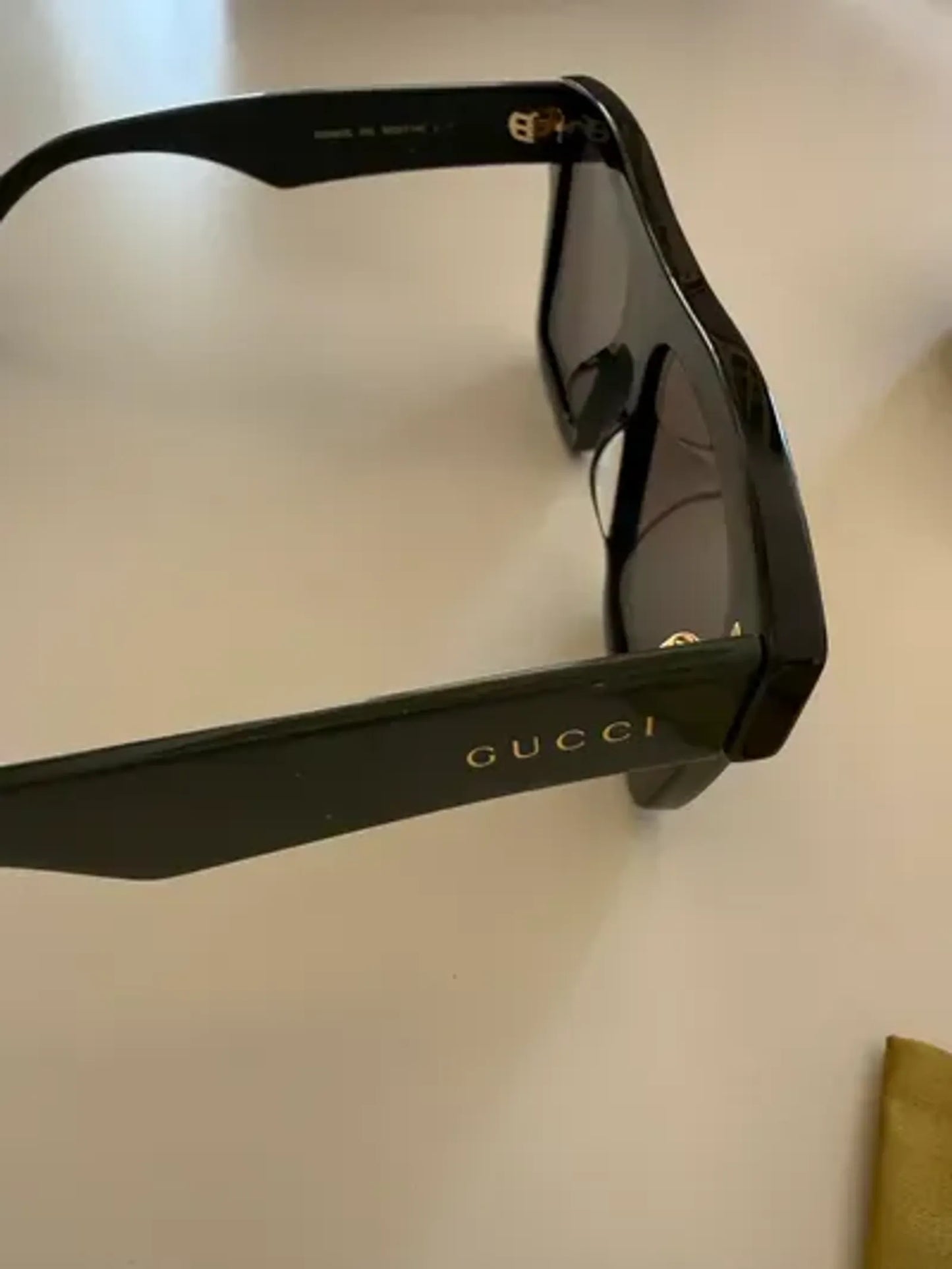 Gucci Gg0926s 00955017-145 L-solglasögon NWT