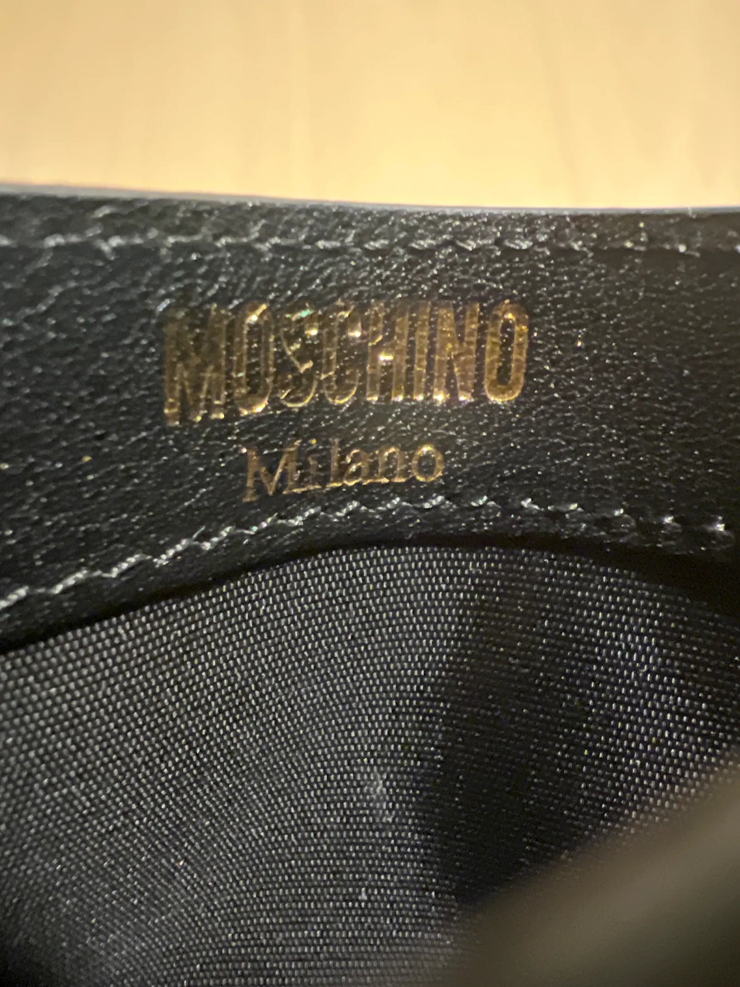 Moschino-skinnplånbok NWOT