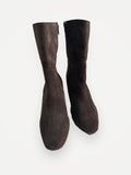 Apair-boots