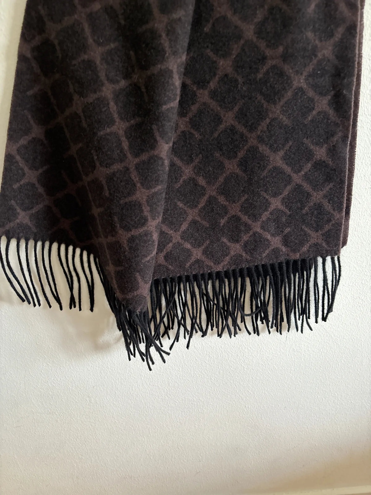 By Malene Birger Ortega-ullhalsduk