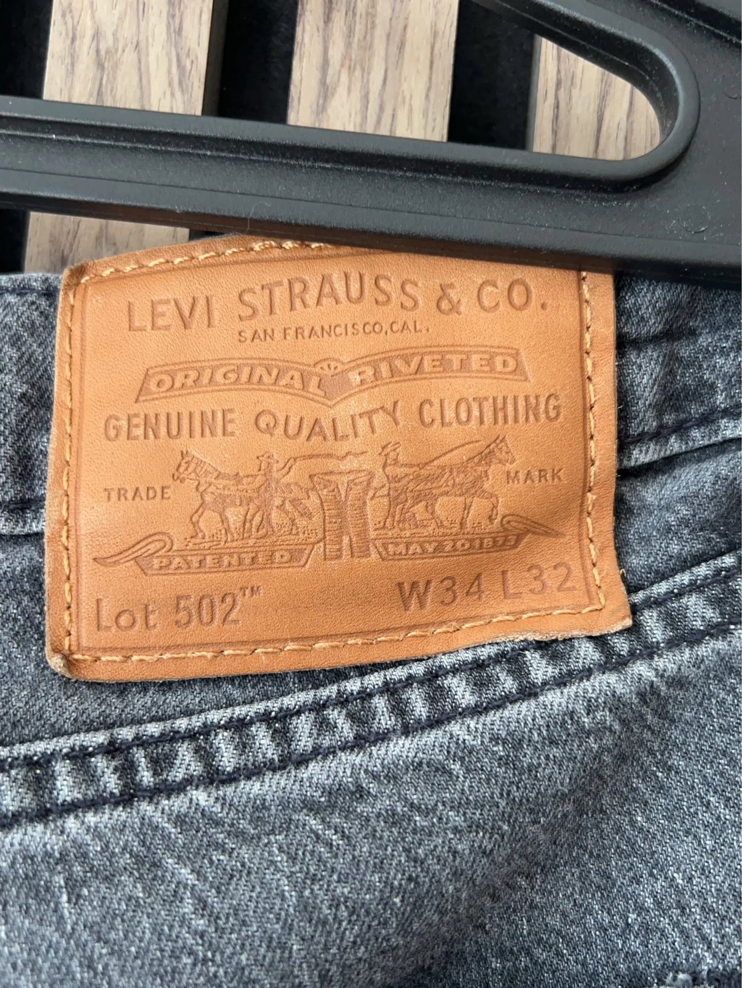 Levi's 502 Trousers