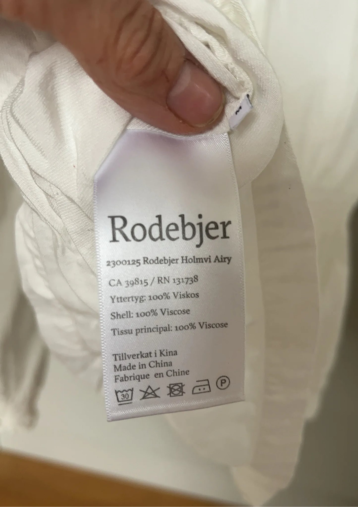 Rodebjer Holmvi Airy-blus