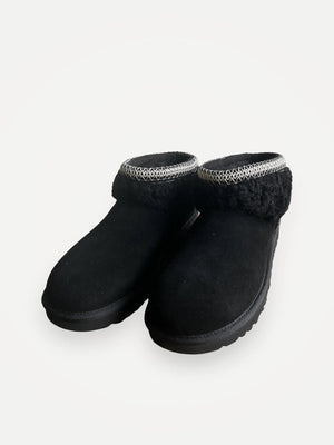 UGG Classic Ultra Mini Maxi Curly-skinnvinterskor NWT