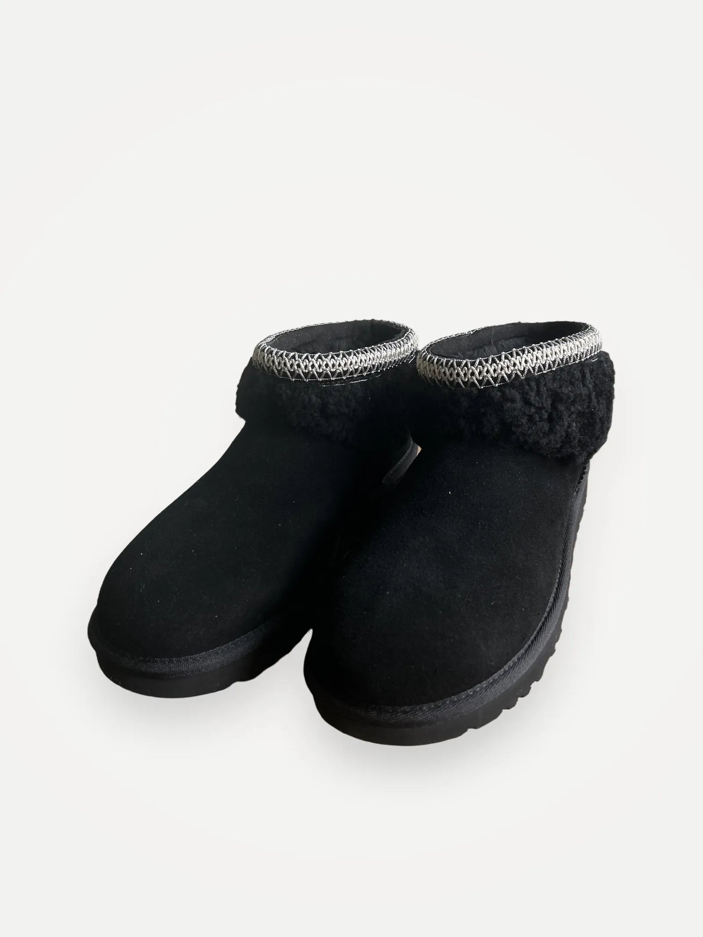 UGG Classic Ultra Mini Maxi Curly-skinnvinterskor NWT