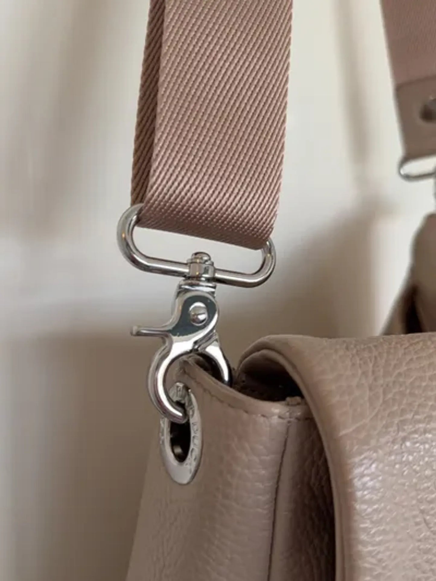 Mandarina Duck Shoulder bag