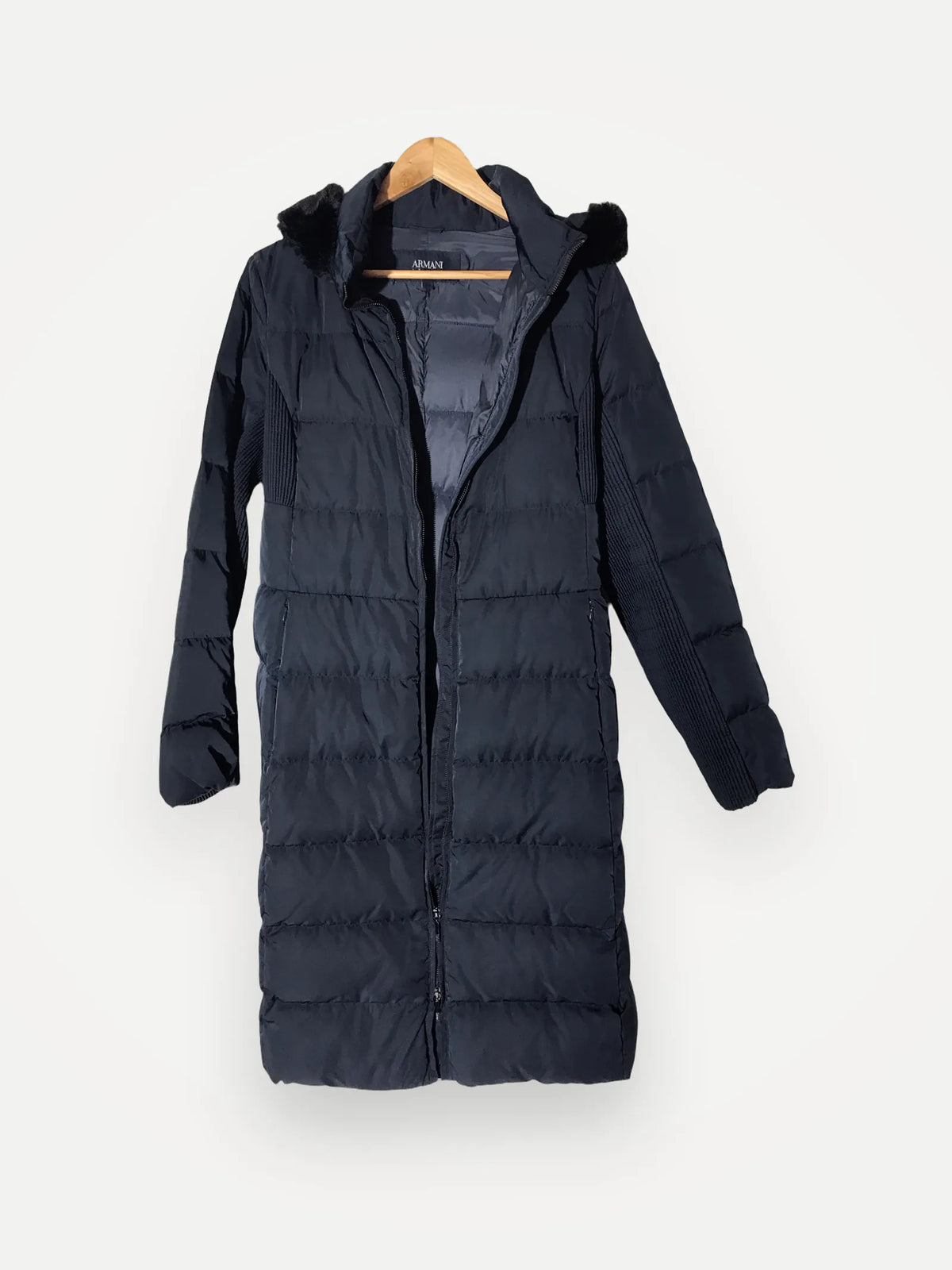 Armani-dunjacka NWOT