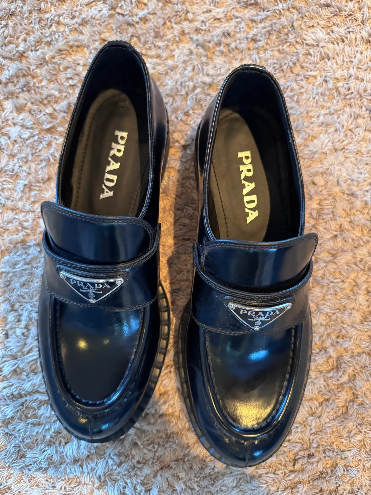 Prada Platform-skinnloafers