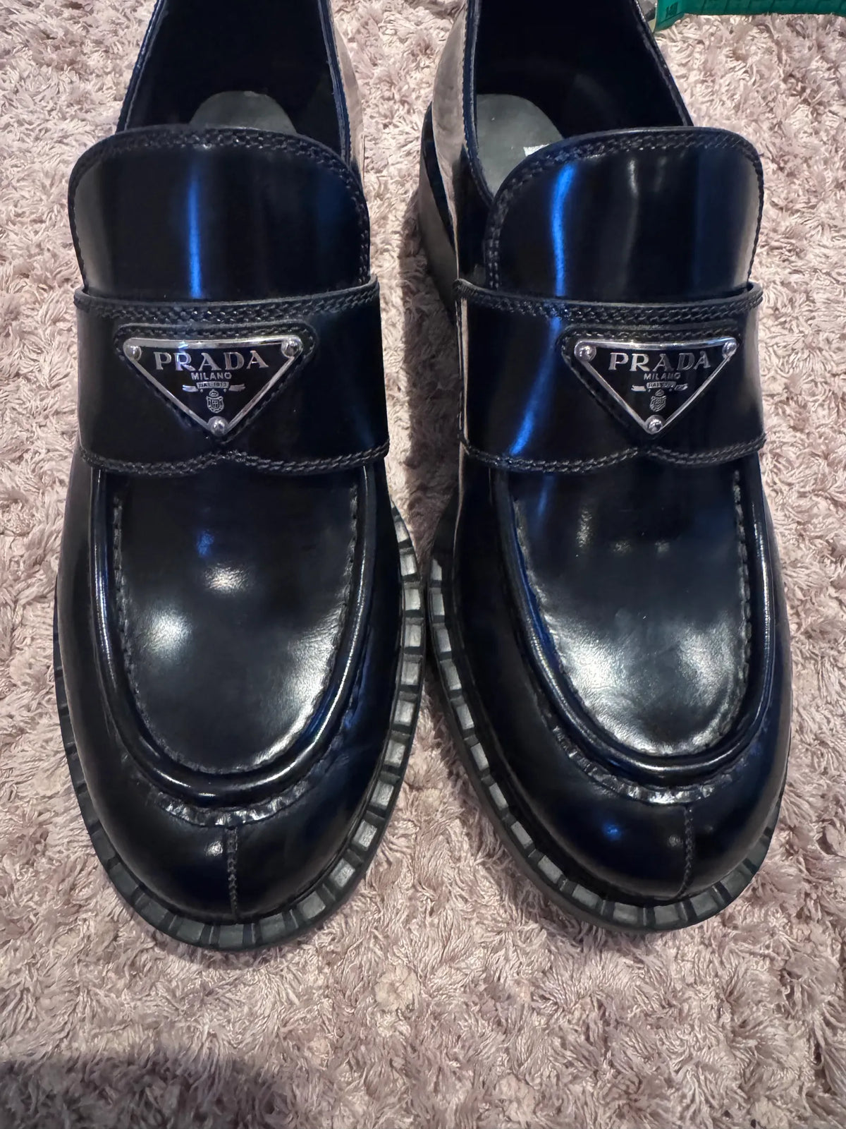 Prada Platform-skinnloafers