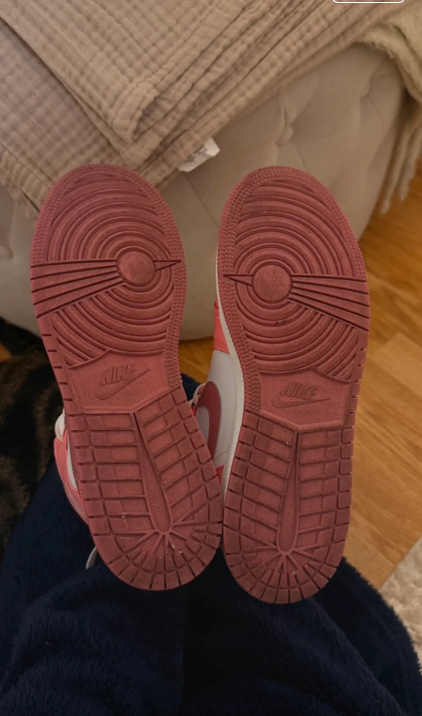Jordan-skinnsneakers