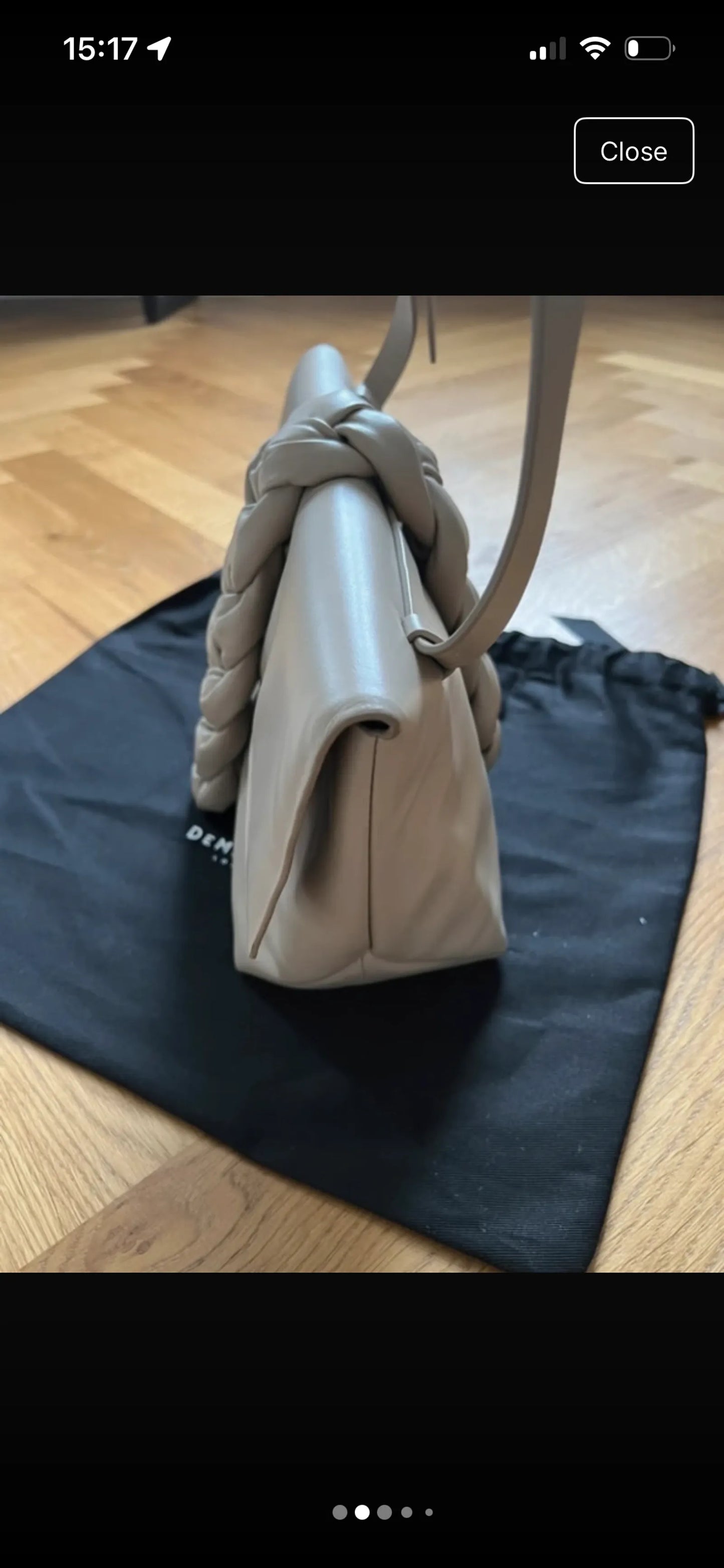 Demellier Verona-skinnaxelremsväska NWOT