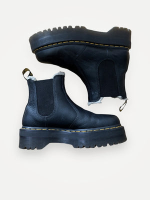 Dr. Martens-skinnboots NWOT