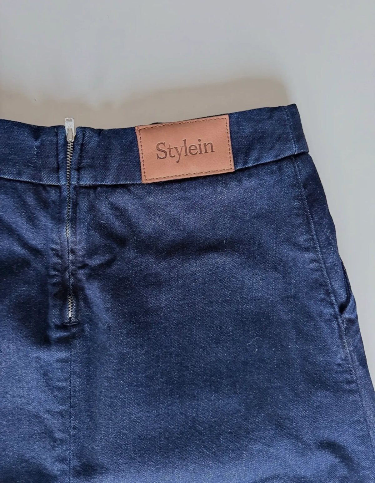 Stylein-kjol NWOT
