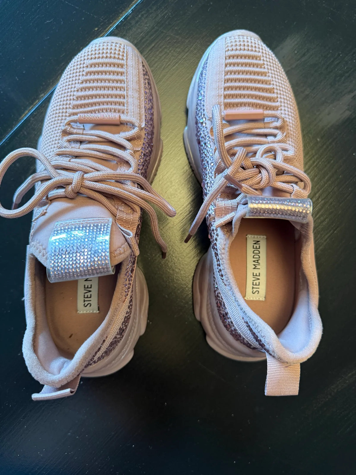 Steve Madden-sneakers NWOT
