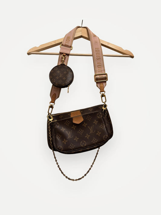 Louis Vuitton Multi Pochette Accessoires Shoulder bag