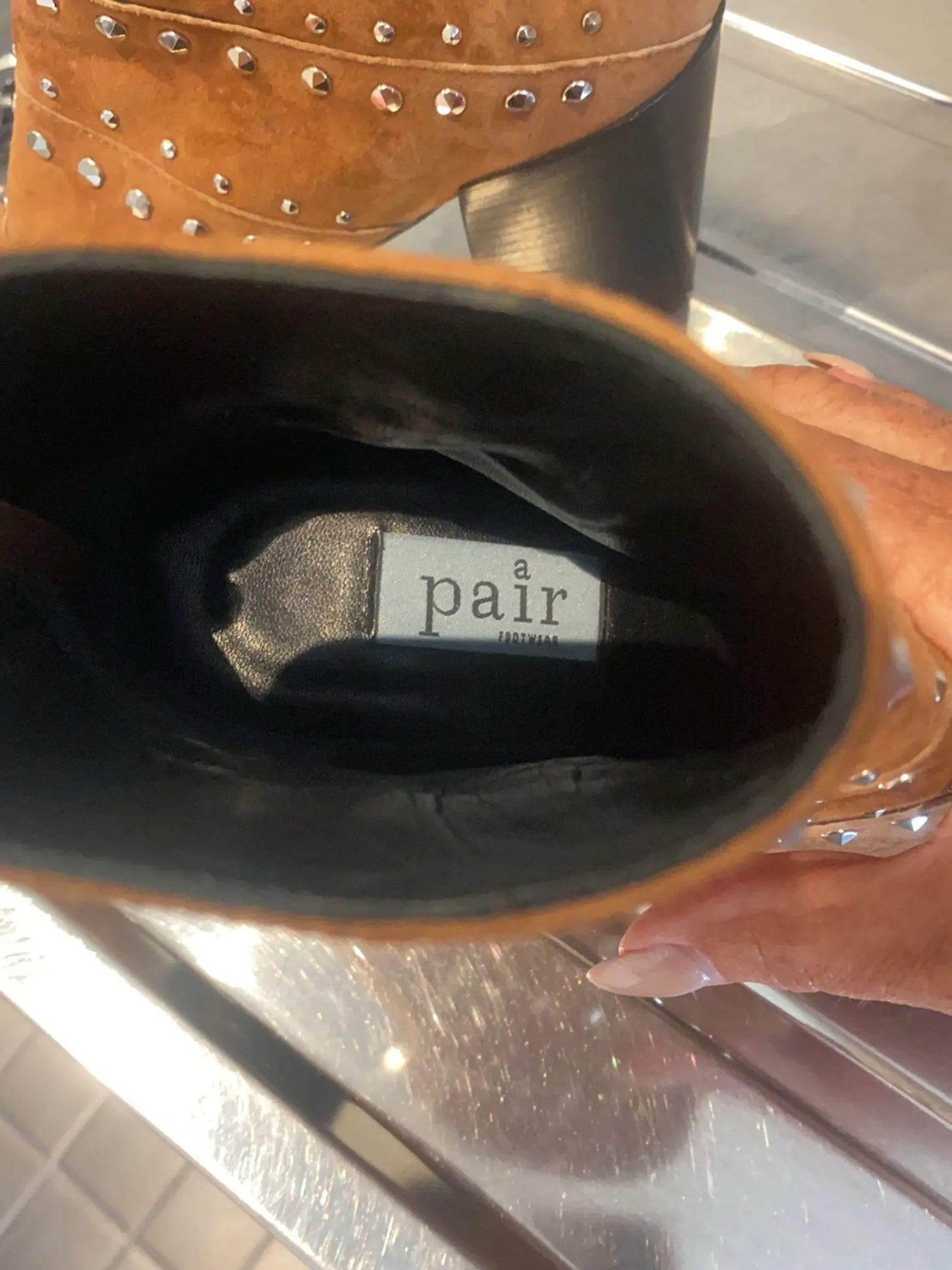 Apair Boots