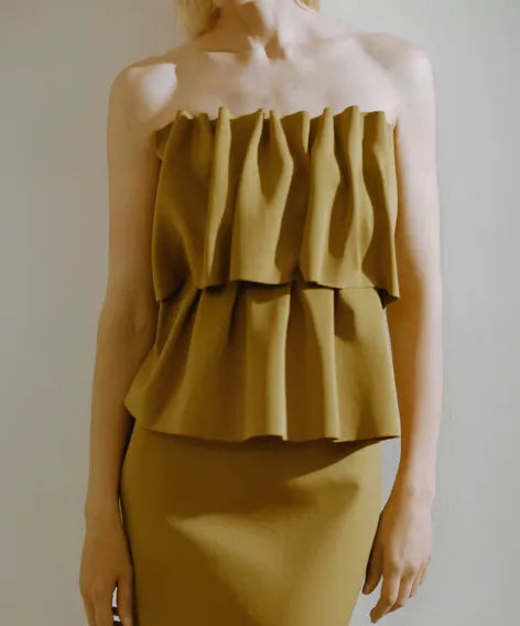 Dagmar Sculpted Tube-topp NWOT