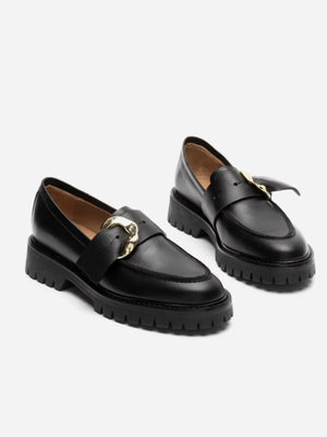 Flattered Stella Black Leather-skinnloafers
