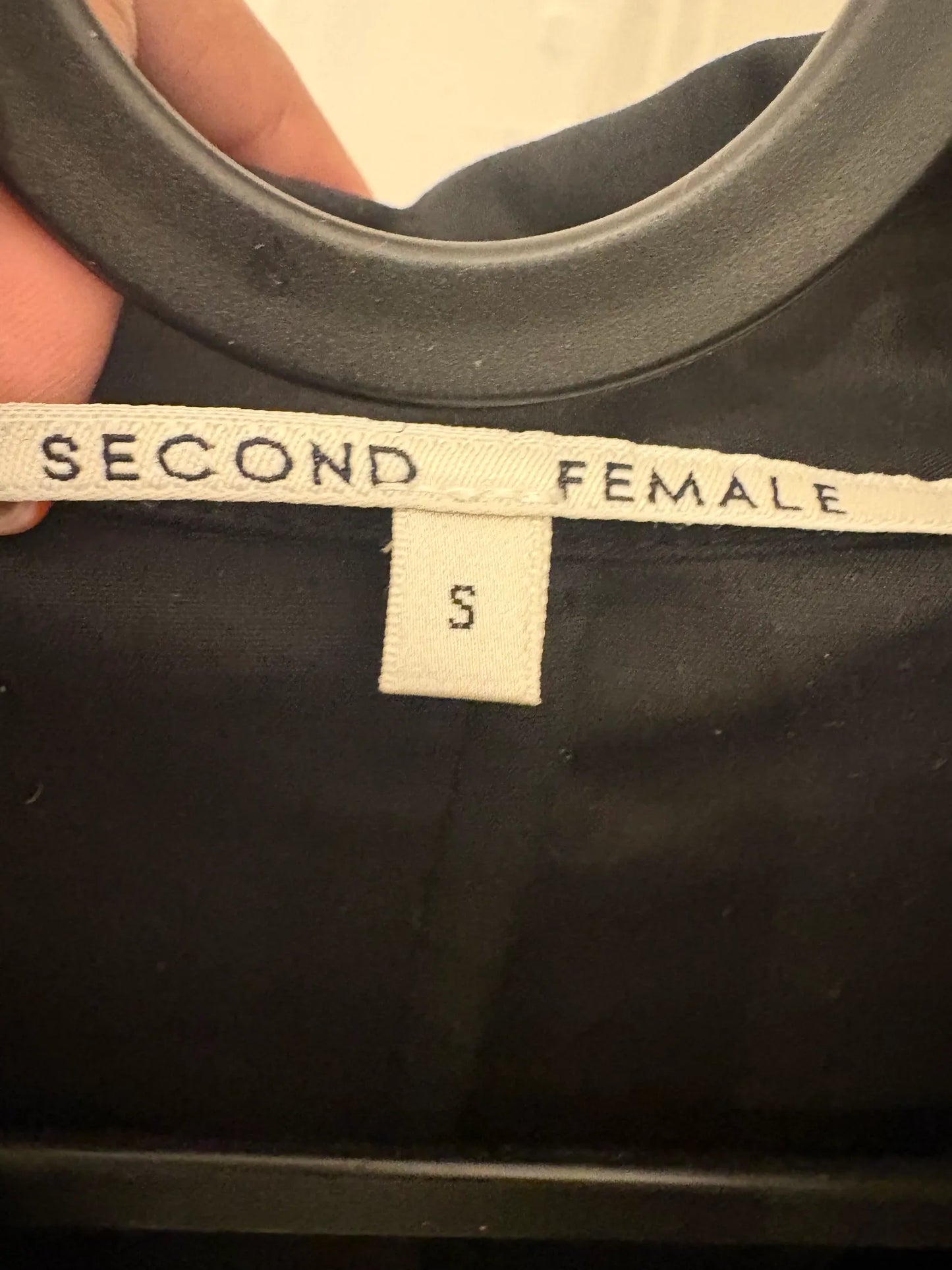Second Female-skjorta NWOT