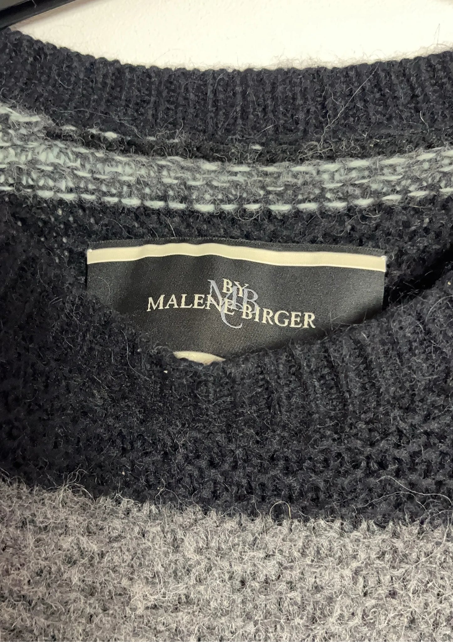 By Malene Birger Fulla-tröja