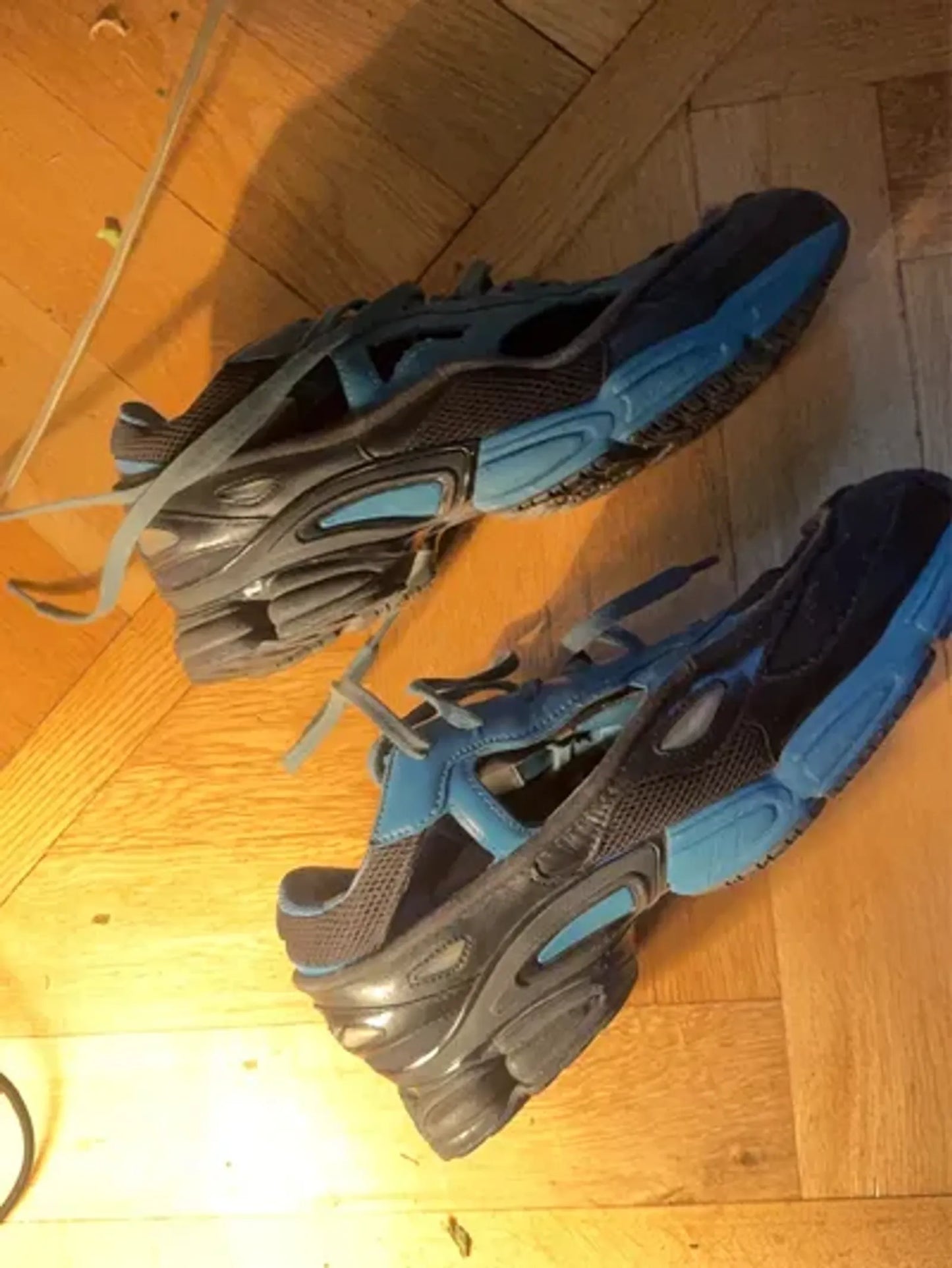Rs Replicant Ozweego Colonial Blue Sneakers