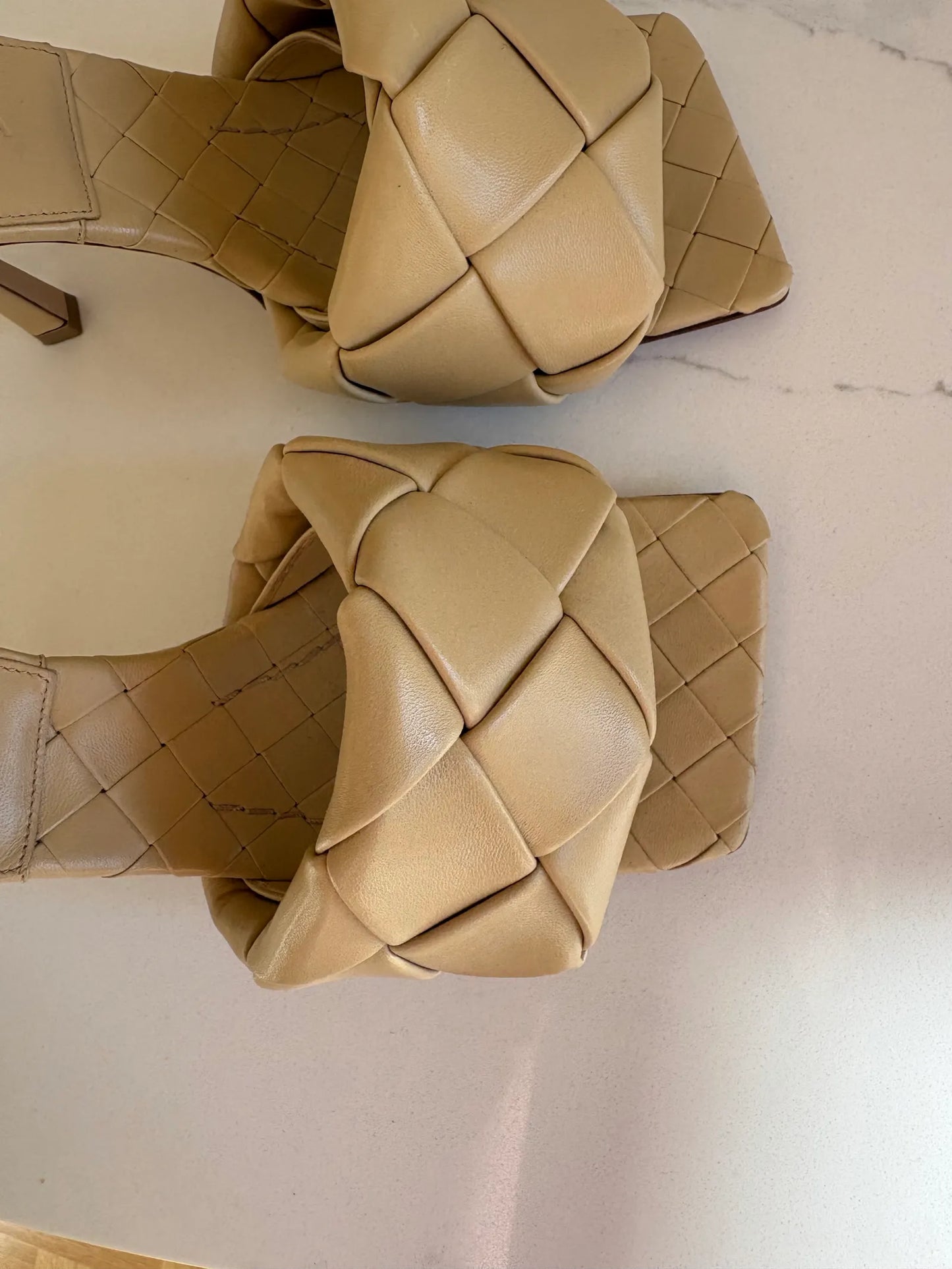 Bottega Veneta Lido-skinnklackar