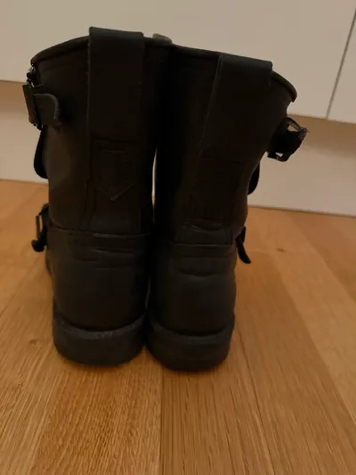 Primeskinnboots Low Model-boots