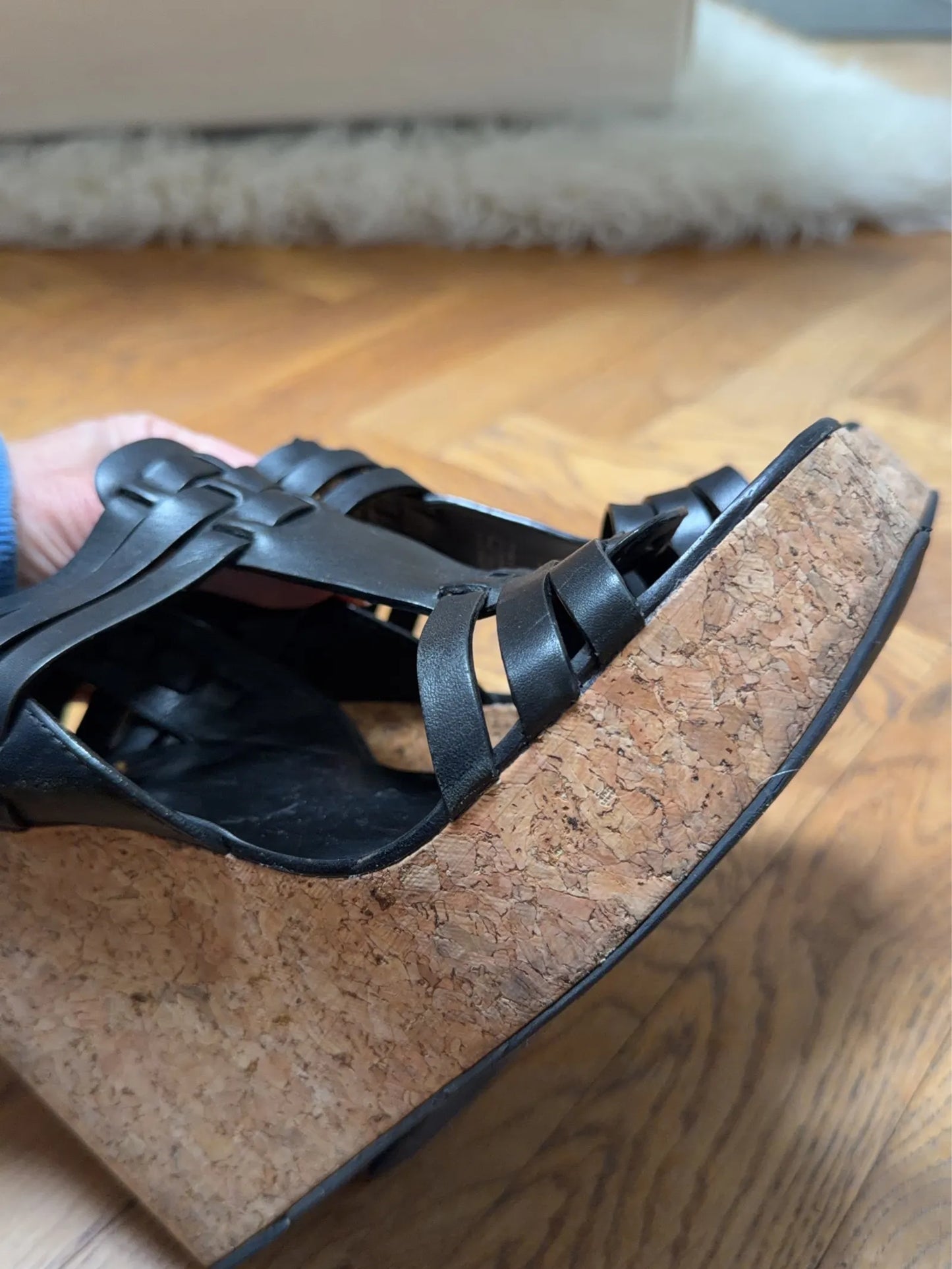 Tory Burch-skinnsandaler